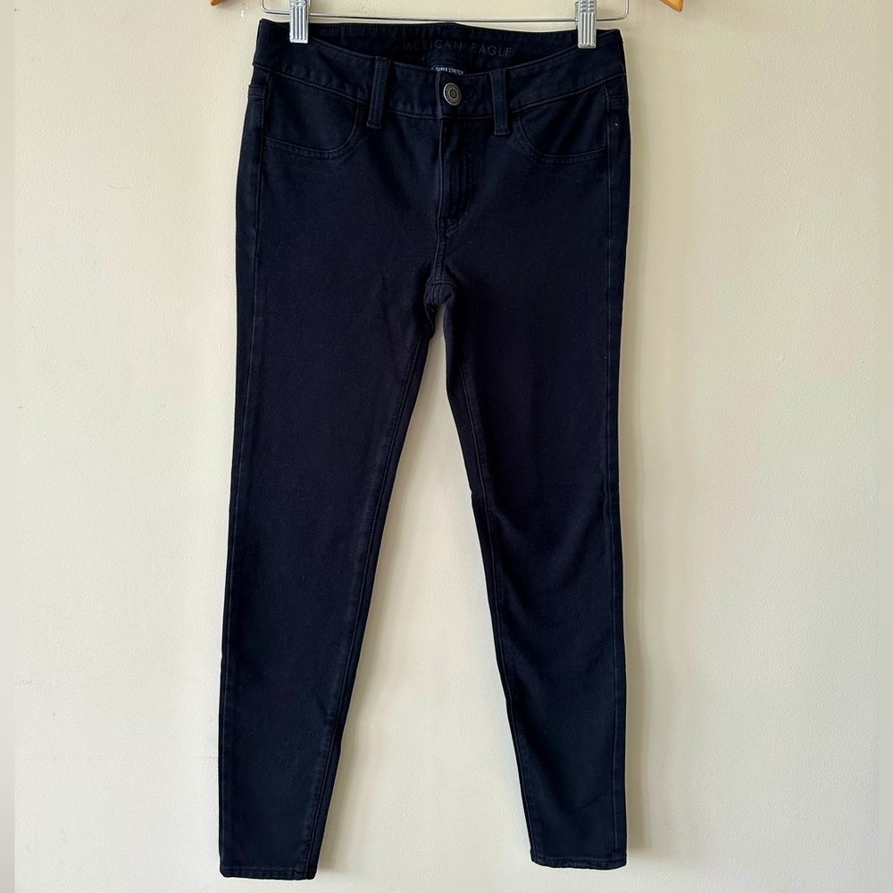 American Eagle | Black ‘Super Stretch’ Pants, Size 2 ✨